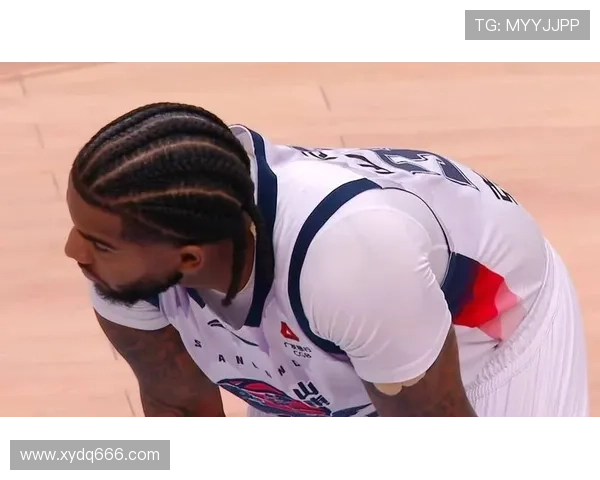 深圳连胜终结 克里斯复出双十数据亮眼